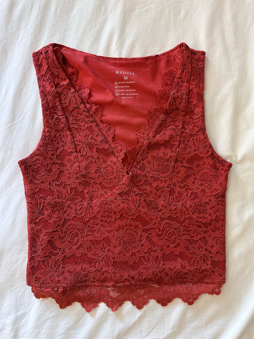 ReoRia Copper Red Floral Lace V-Neck Tank